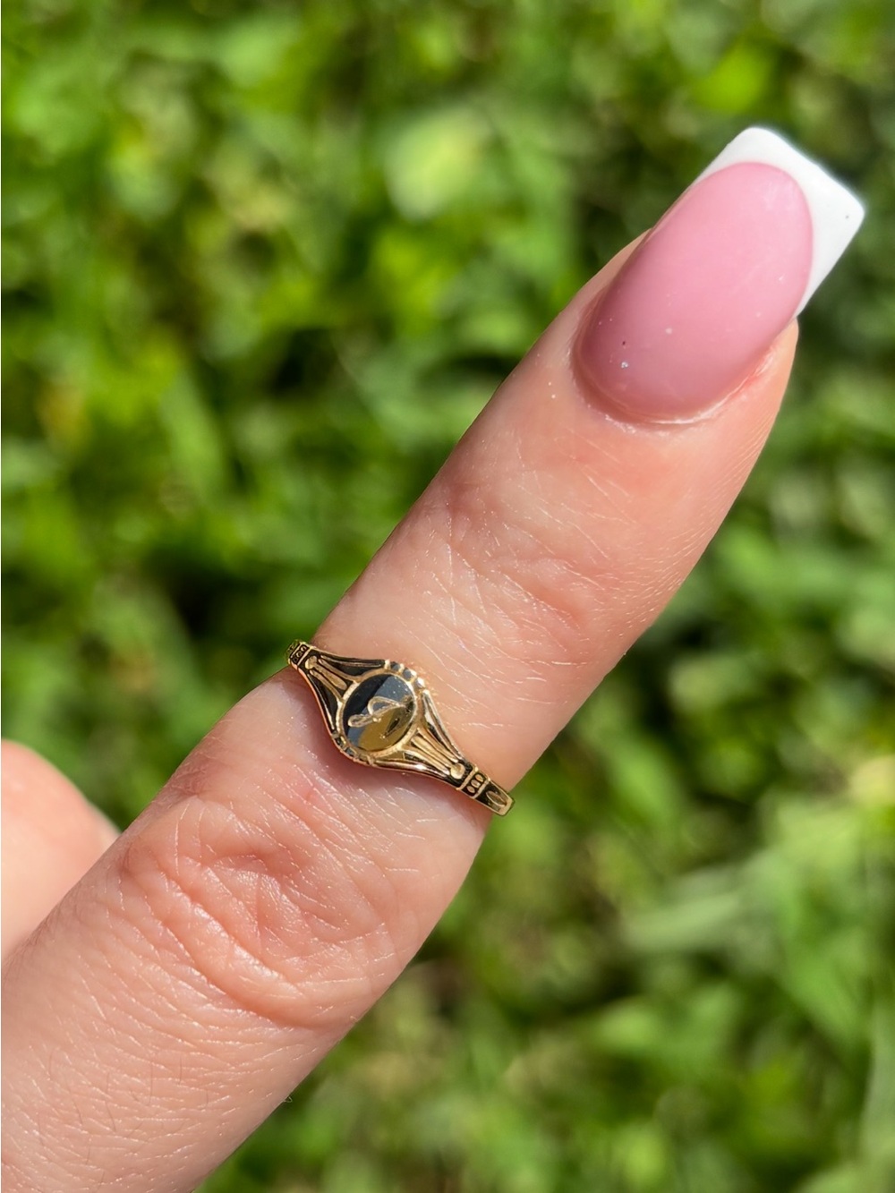 GOLD RING - Picture 6 of 6